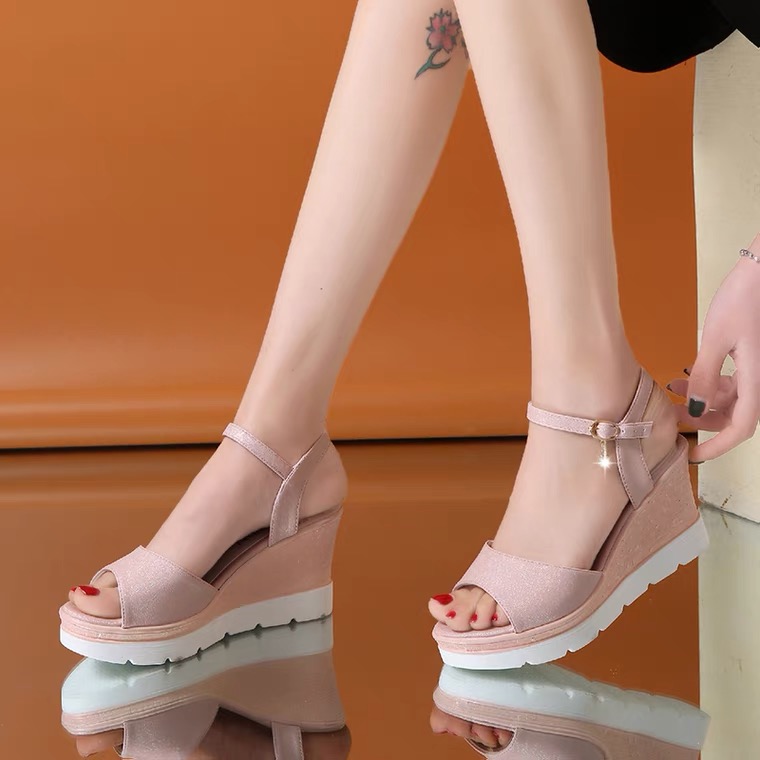 Giày sandal đế cao nữ sinh mùa hè 